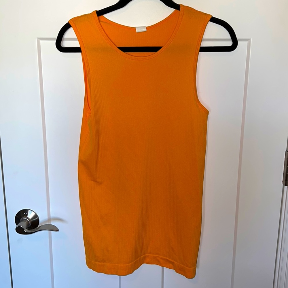 NWOT Sunset Parallel Tank - Picture 3 of 5